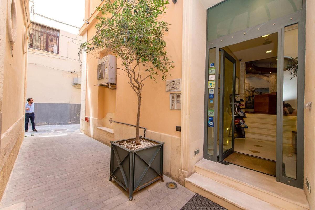 סירקוזה Residence Arco Antico מראה חיצוני תמונה